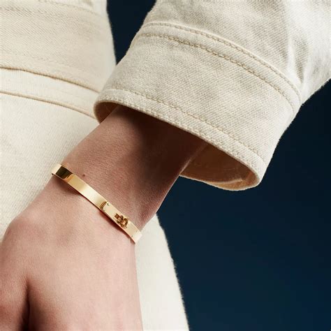 hermes kelly bracelet blue|hermes kelly bracelet yellow gold.